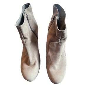 Gianni Bini Leather Side Zip Taupe Ankle Boots